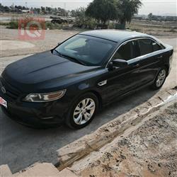 Ford Taurus